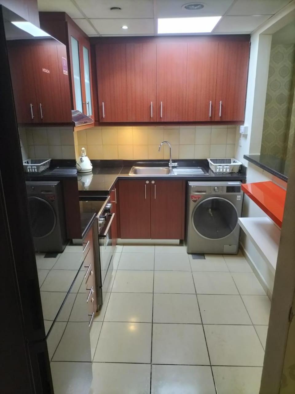 Elan Rimal Suites Dubai Luaran gambar